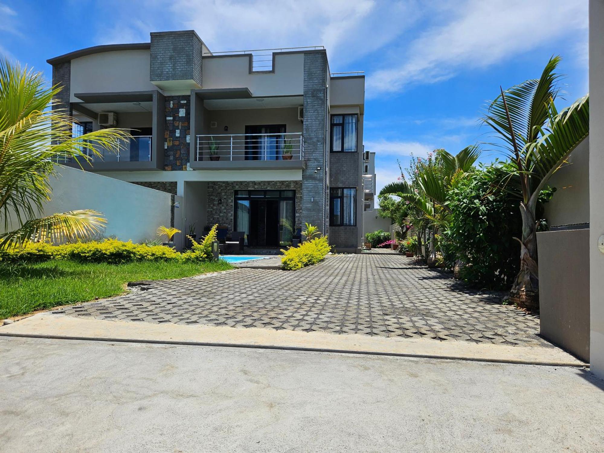 Villa Aahana - Flic En Flac Экстерьер фото